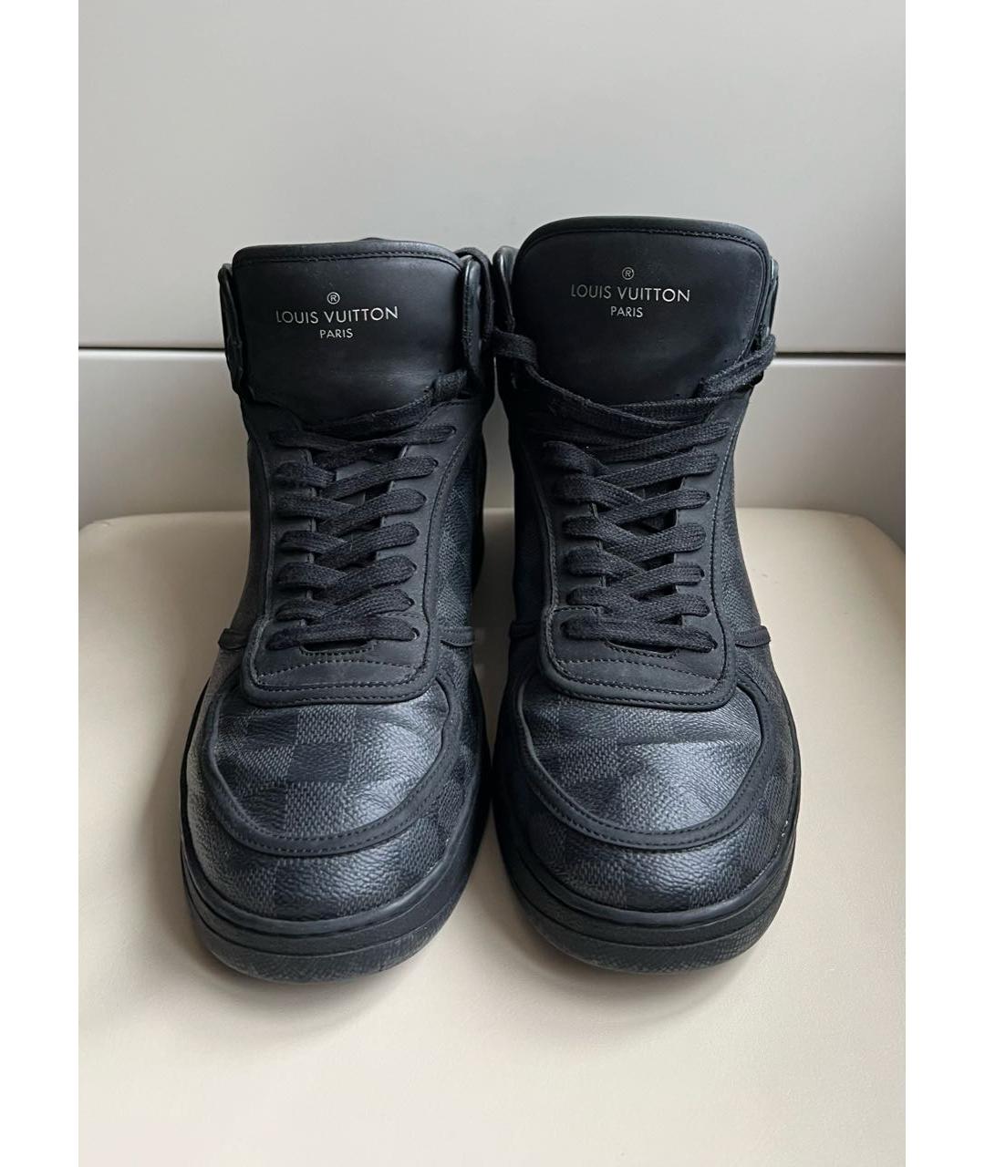 LOUIS VUITTON Высокие кроссовки / кеды, фото 3