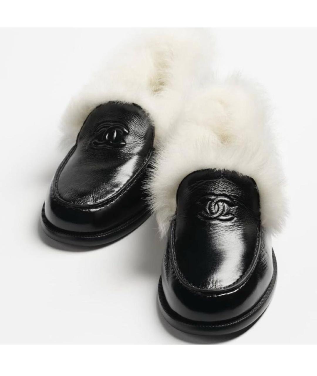 CHANEL Черные лоферы из лакированной кожи, фото 2