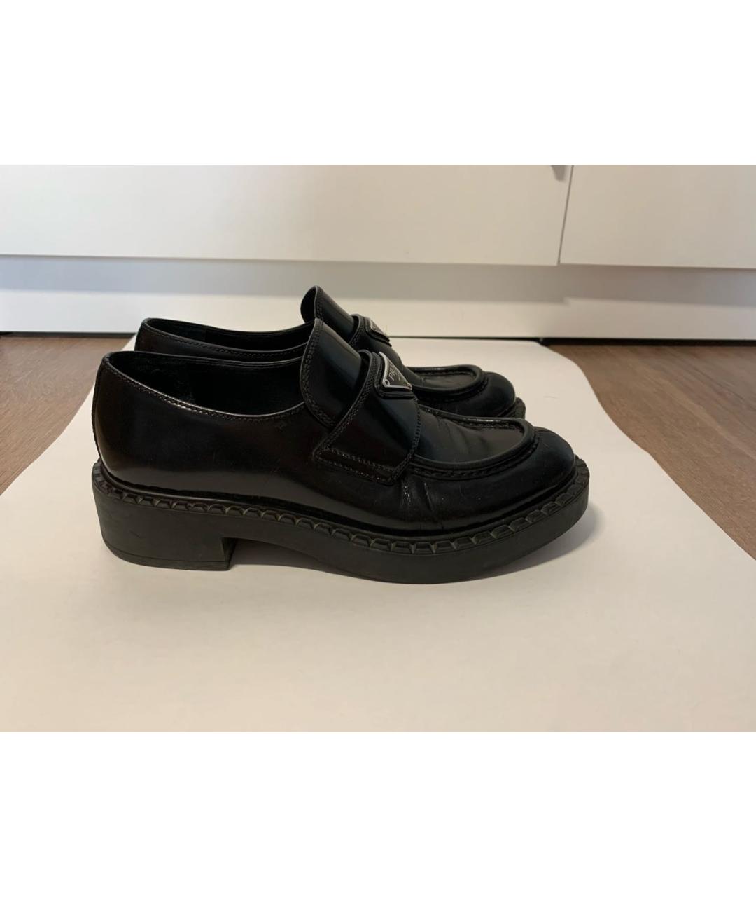 PRADA Черные лоферы из лакированной кожи, фото 9