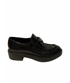 PRADA Лоферы