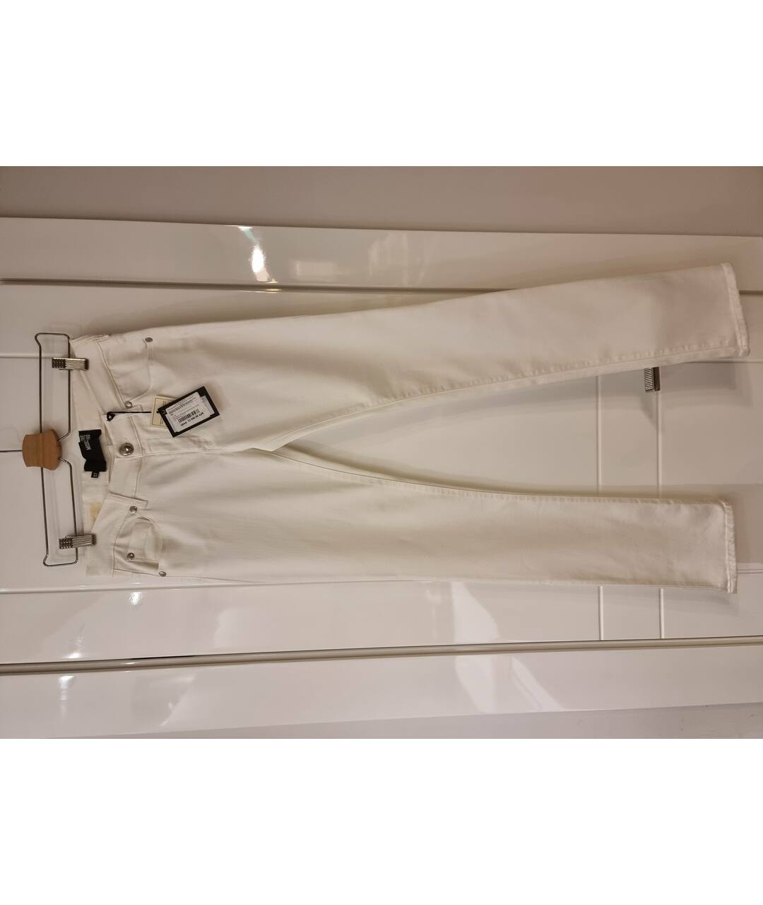 LOVE MOSCHINO Белые хлопко-лиоцелловые прямые джинсы, фото 5