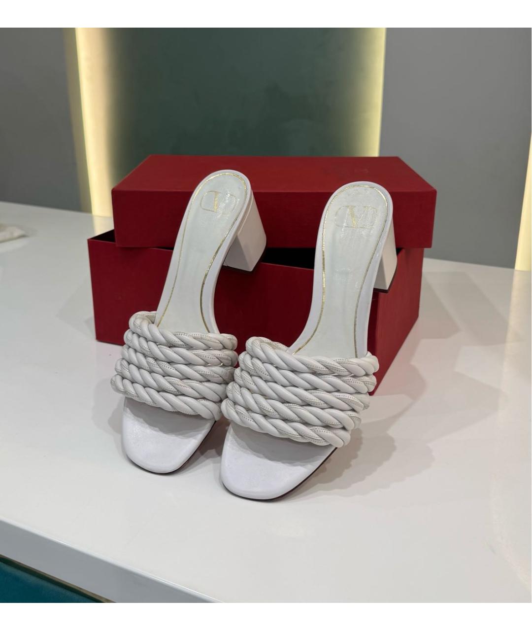 VALENTINO Белые кожаные мюли, фото 5