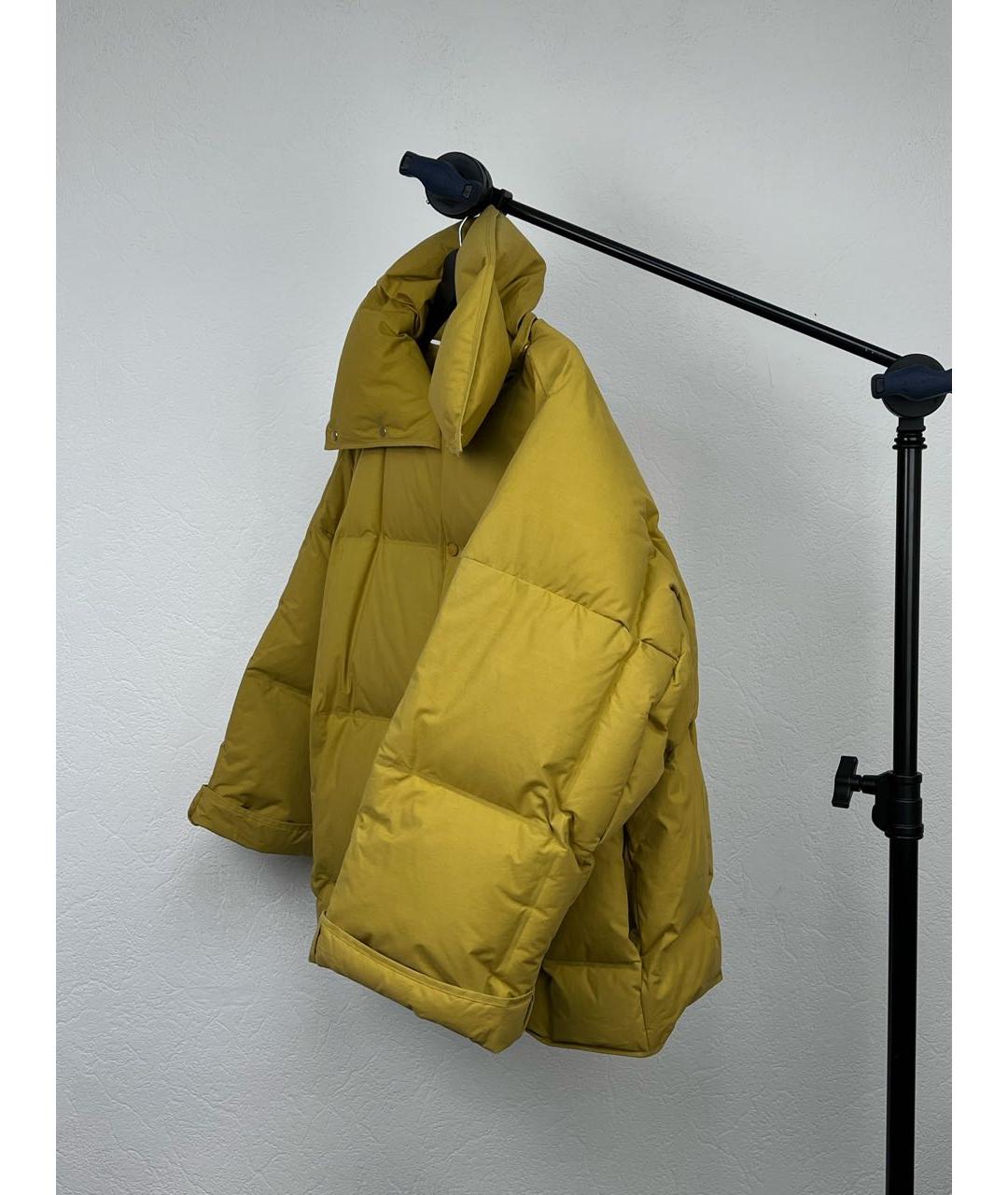BOTTEGA VENETA Горчичный хлопковый пуховик, фото 3