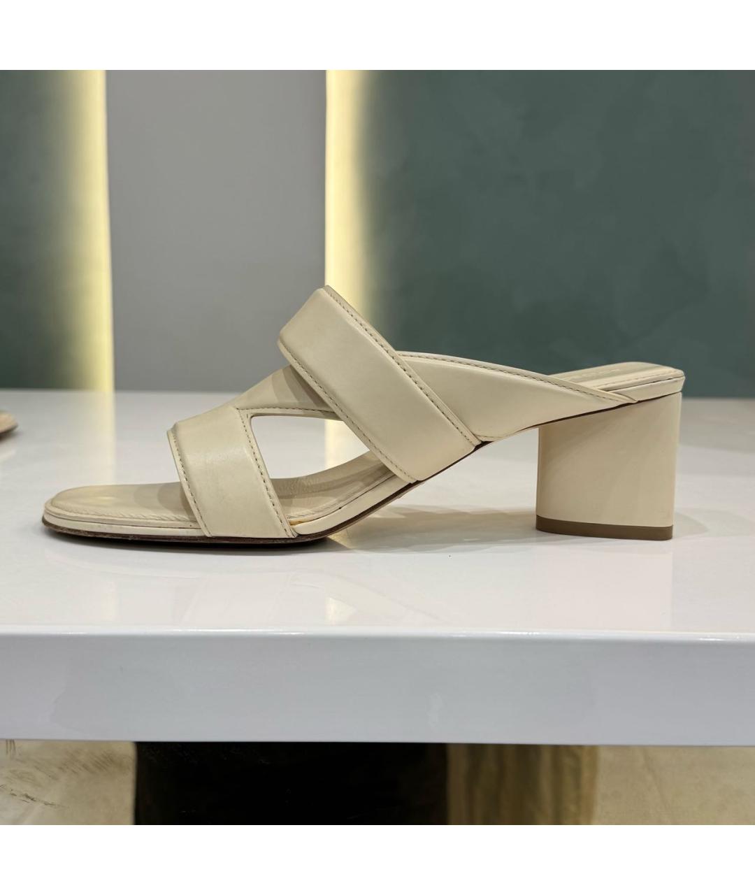 BOTTEGA VENETA Бежевые кожаные мюли, фото 9