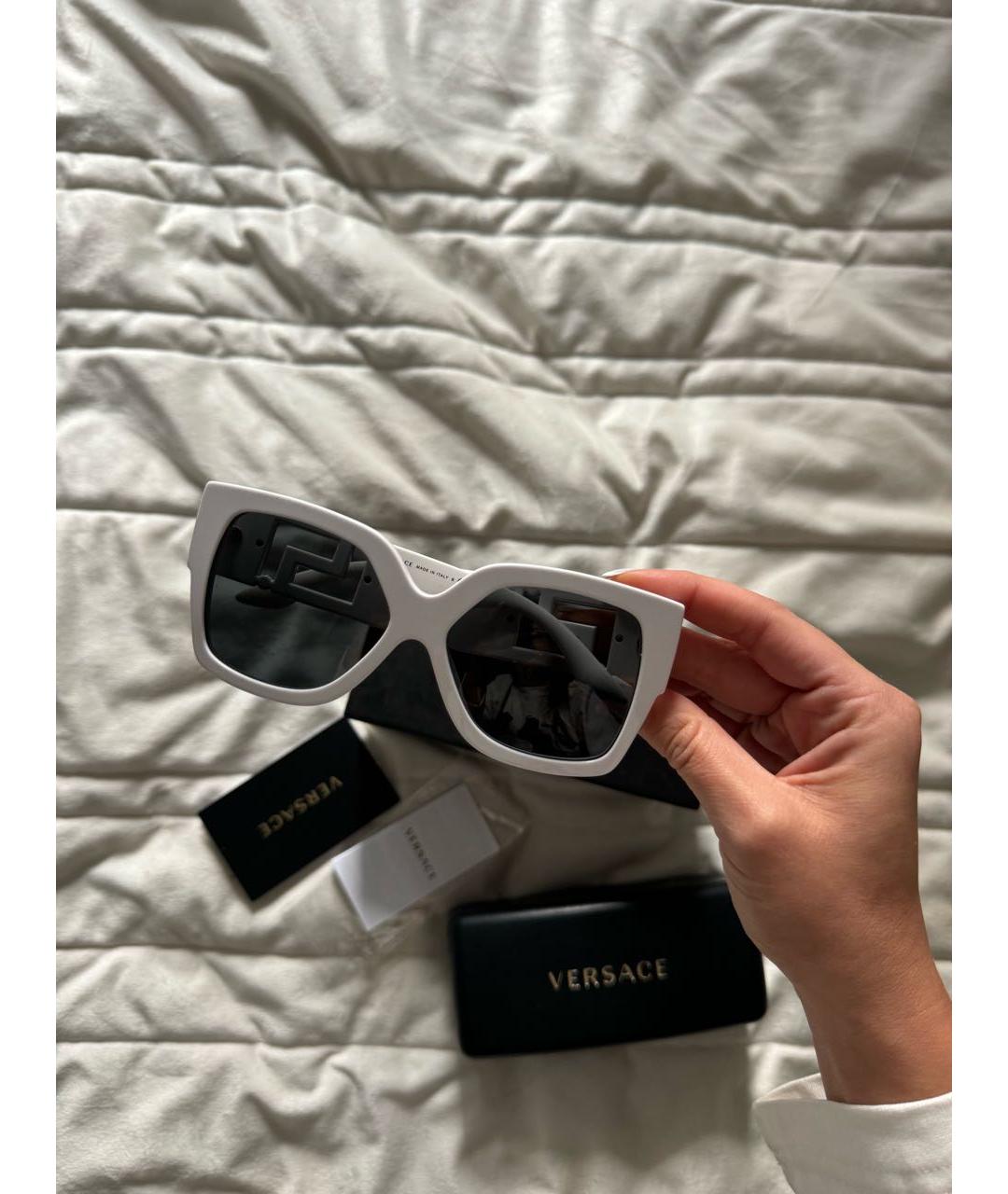 VERSACE Белые пластиковые солнцезащитные очки, фото 7