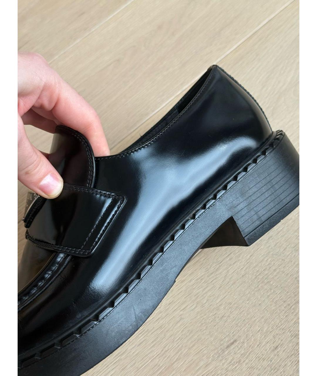 PRADA Черные лоферы из лакированной кожи, фото 8