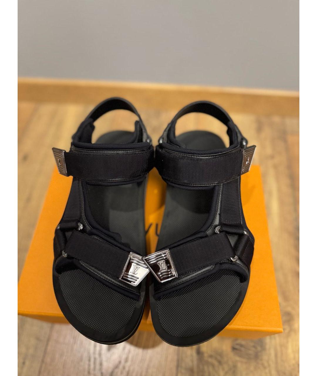 LOUIS VUITTON Черные сандалии, фото 2