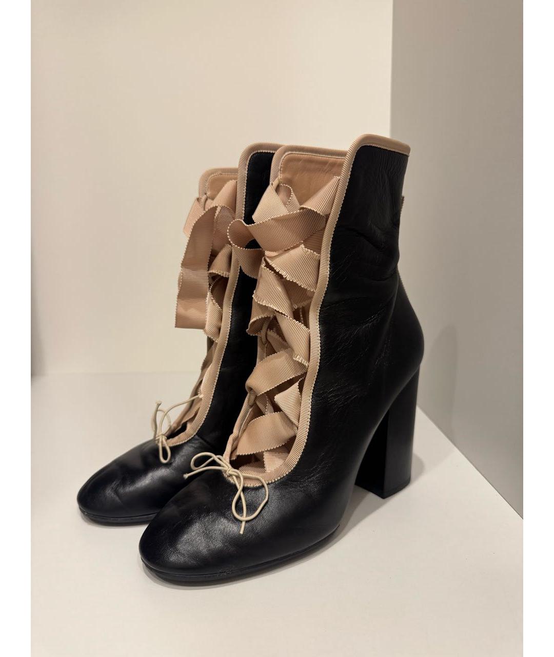 VALENTINO Черные кожаные ботильоны, фото 2