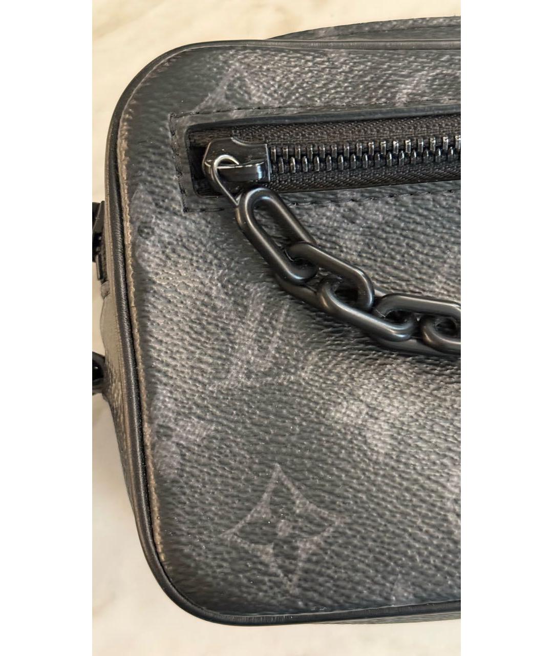LOUIS VUITTON Антрацитовая барсетка из искусственной кожи, фото 4