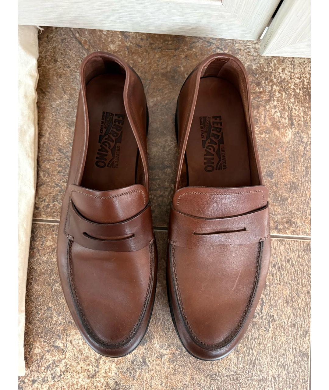 FERRAGAMO Коричневые кожаные лоферы, фото 3