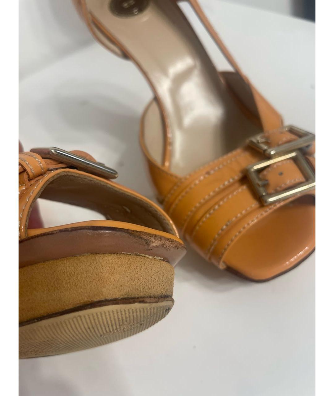 ELISABETTA FRANCHI Оранжевое туфли из лакированной кожи, фото 6