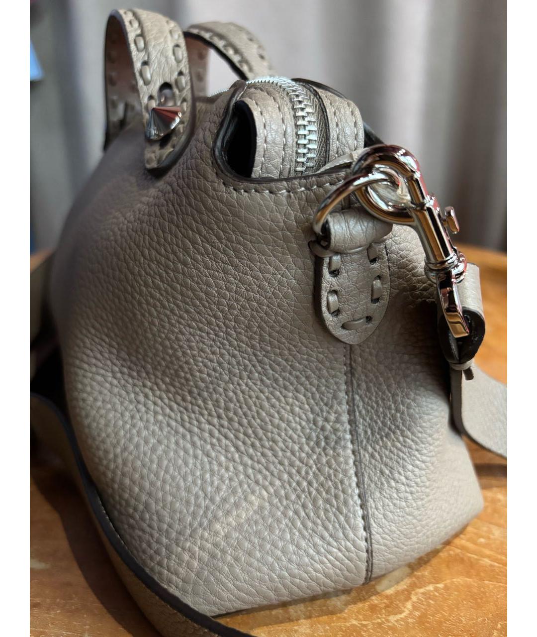 FENDI Бежевая кожаная сумка через плечо, фото 6
