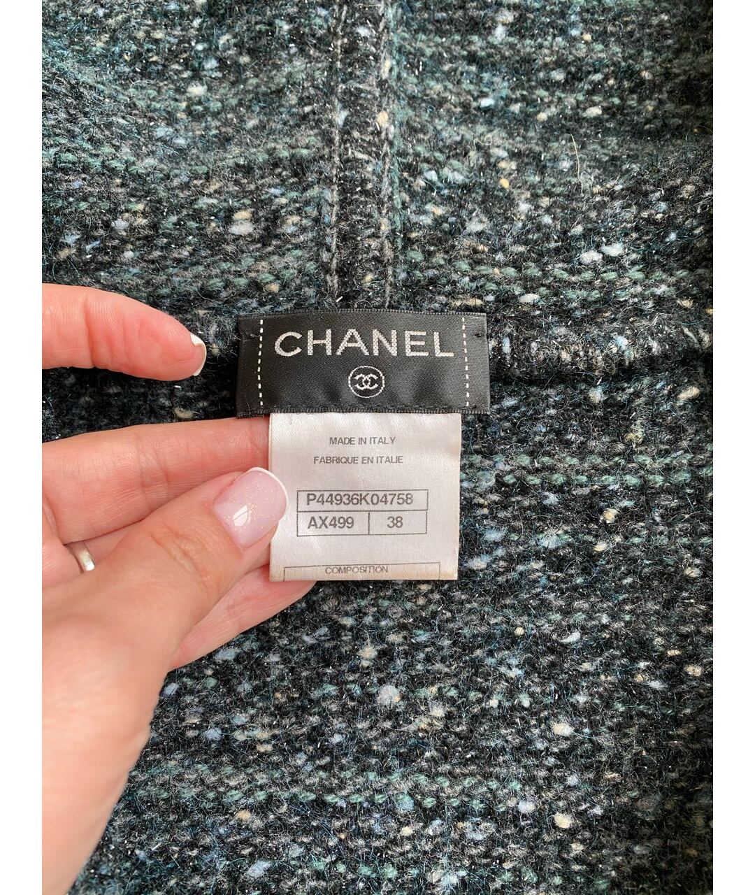 CHANEL Антрацитовый шерстяной кардиган, фото 3