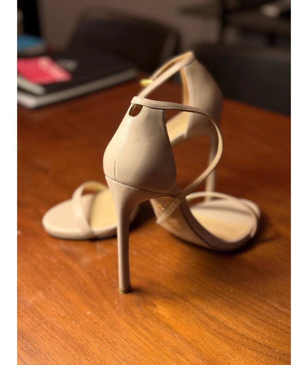 STUART WEITZMAN Бежевые кожаные туфли, фото 2