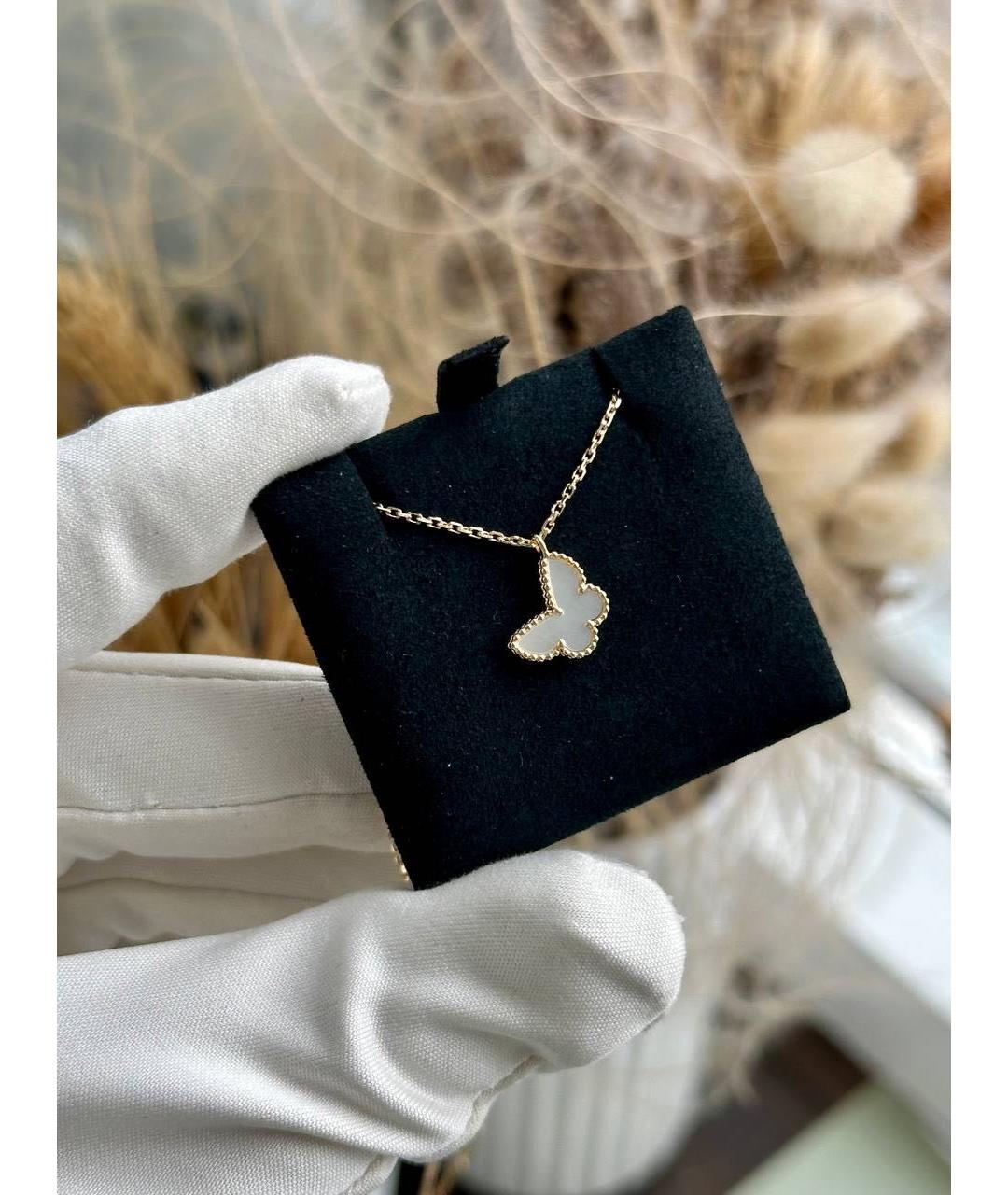 VAN CLEEF & ARPELS Белая подвеска из желтого золота, фото 2