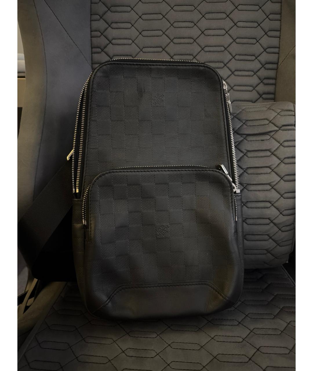 LOUIS VUITTON Черная кожаная сумка на плечо, фото 6