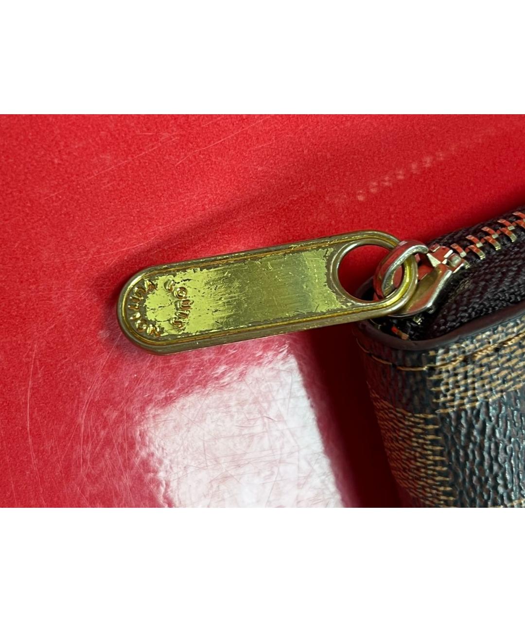 LOUIS VUITTON Коричневый кожаный кошелек, фото 6