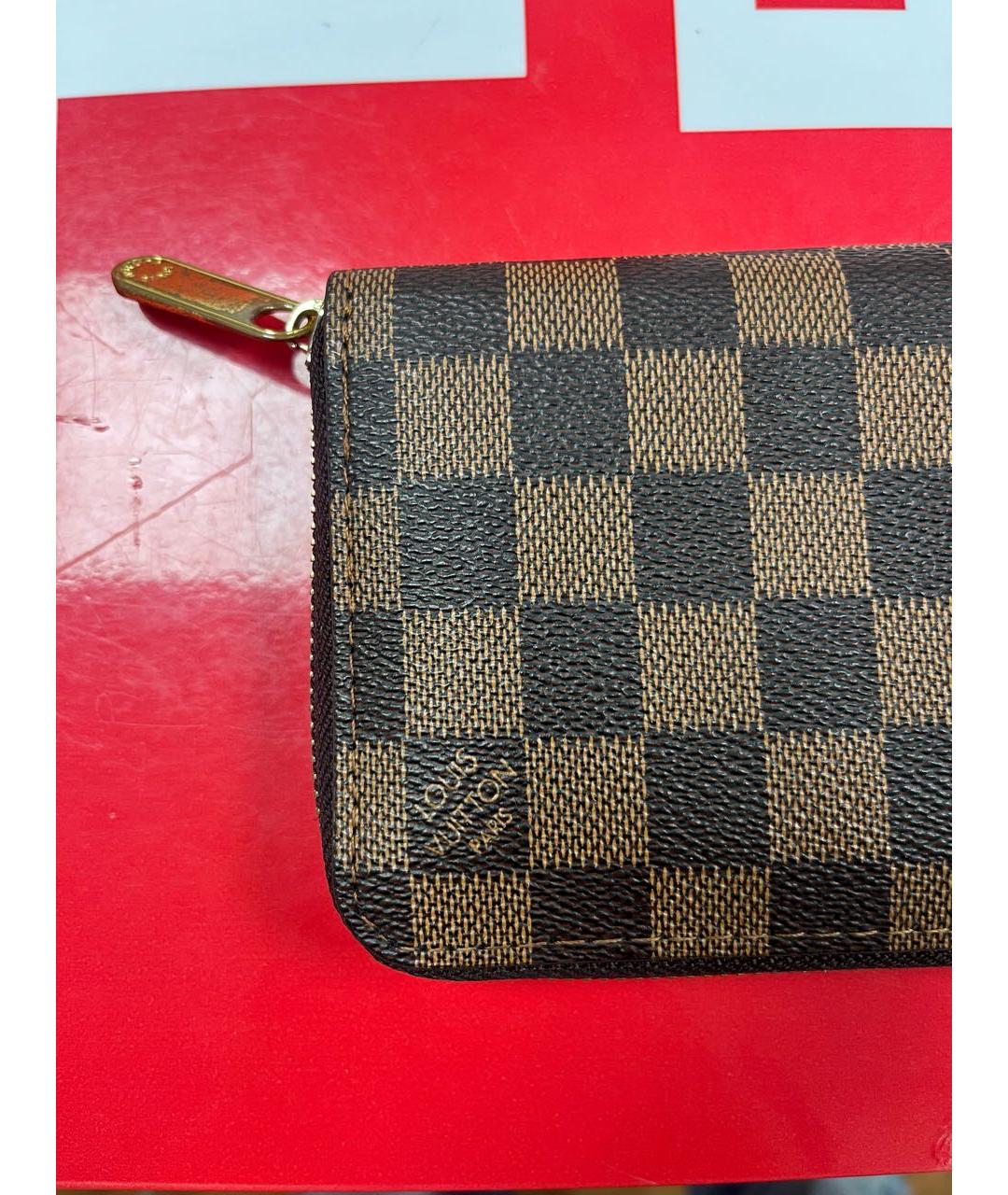 LOUIS VUITTON Коричневый кожаный кошелек, фото 3