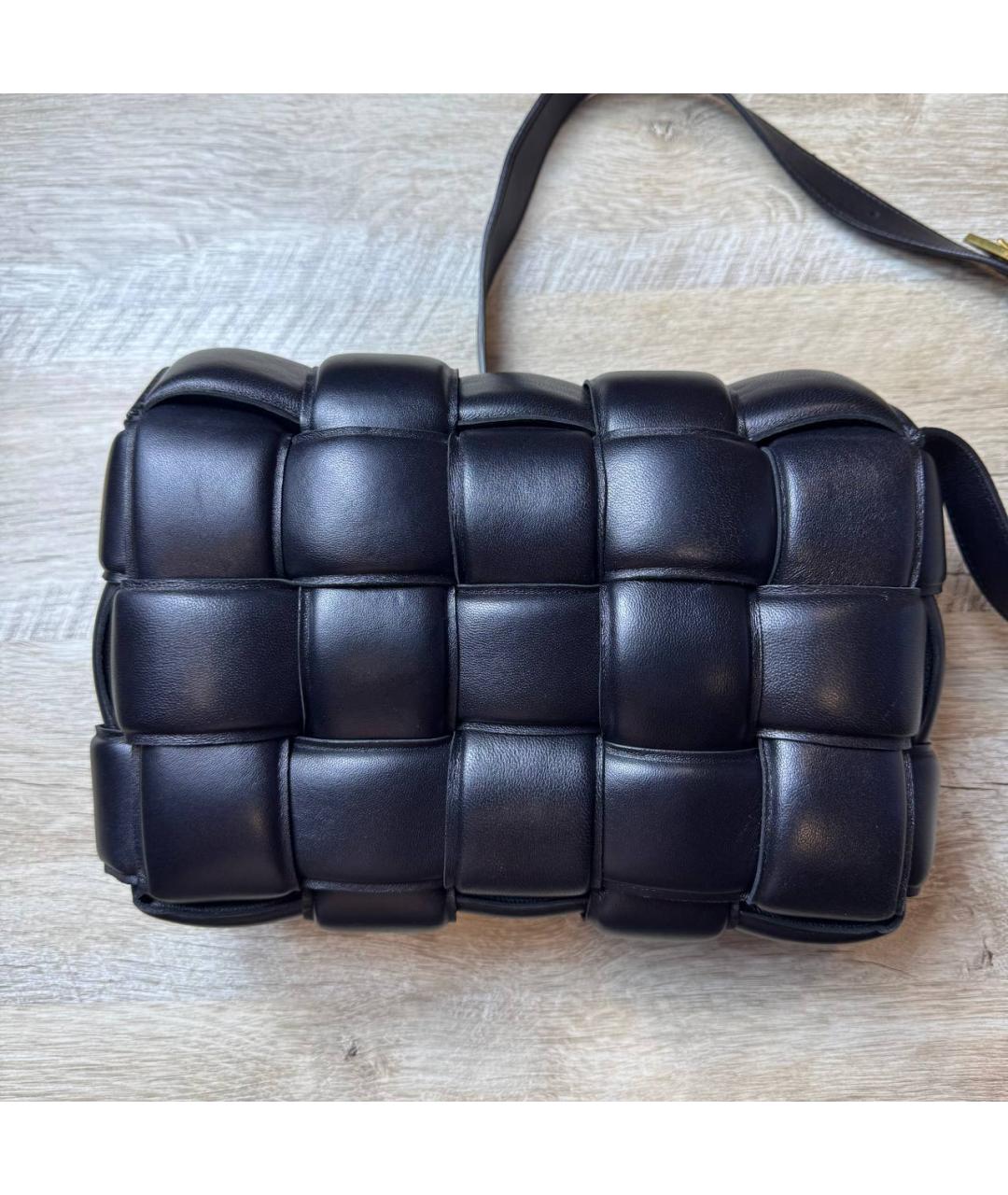 BOTTEGA VENETA Черная кожаная сумка через плечо, фото 6