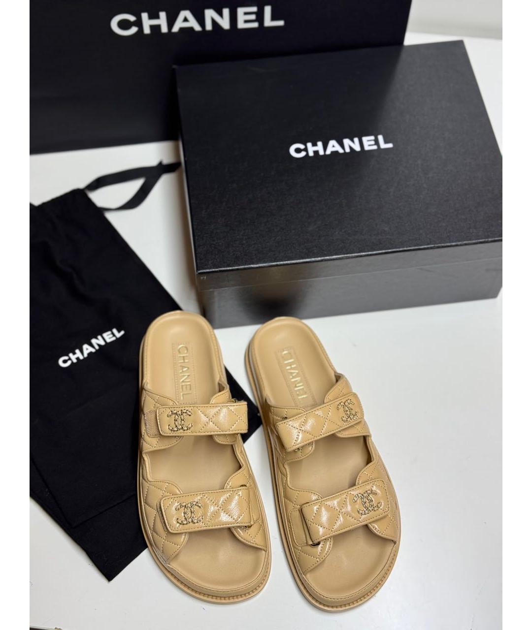 CHANEL Бежевые кожаные сандалии, фото 4