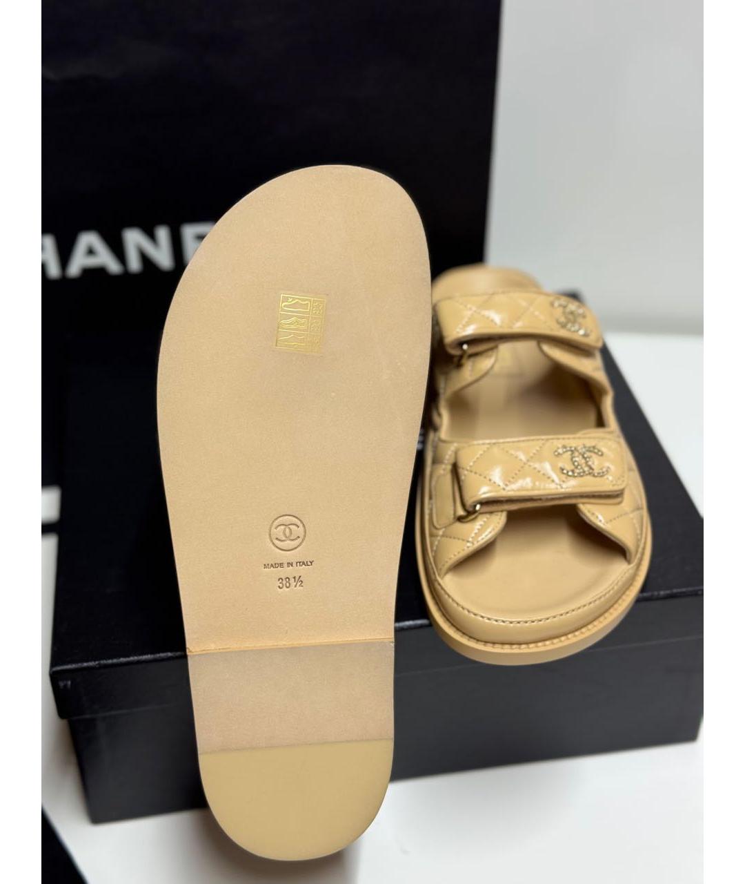 CHANEL Бежевые кожаные сандалии, фото 5