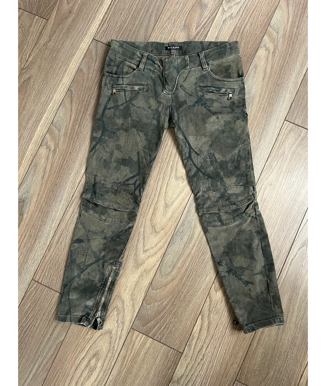 BALMAIN Хаки хлопко-эластановые джинсы слим, фото 6