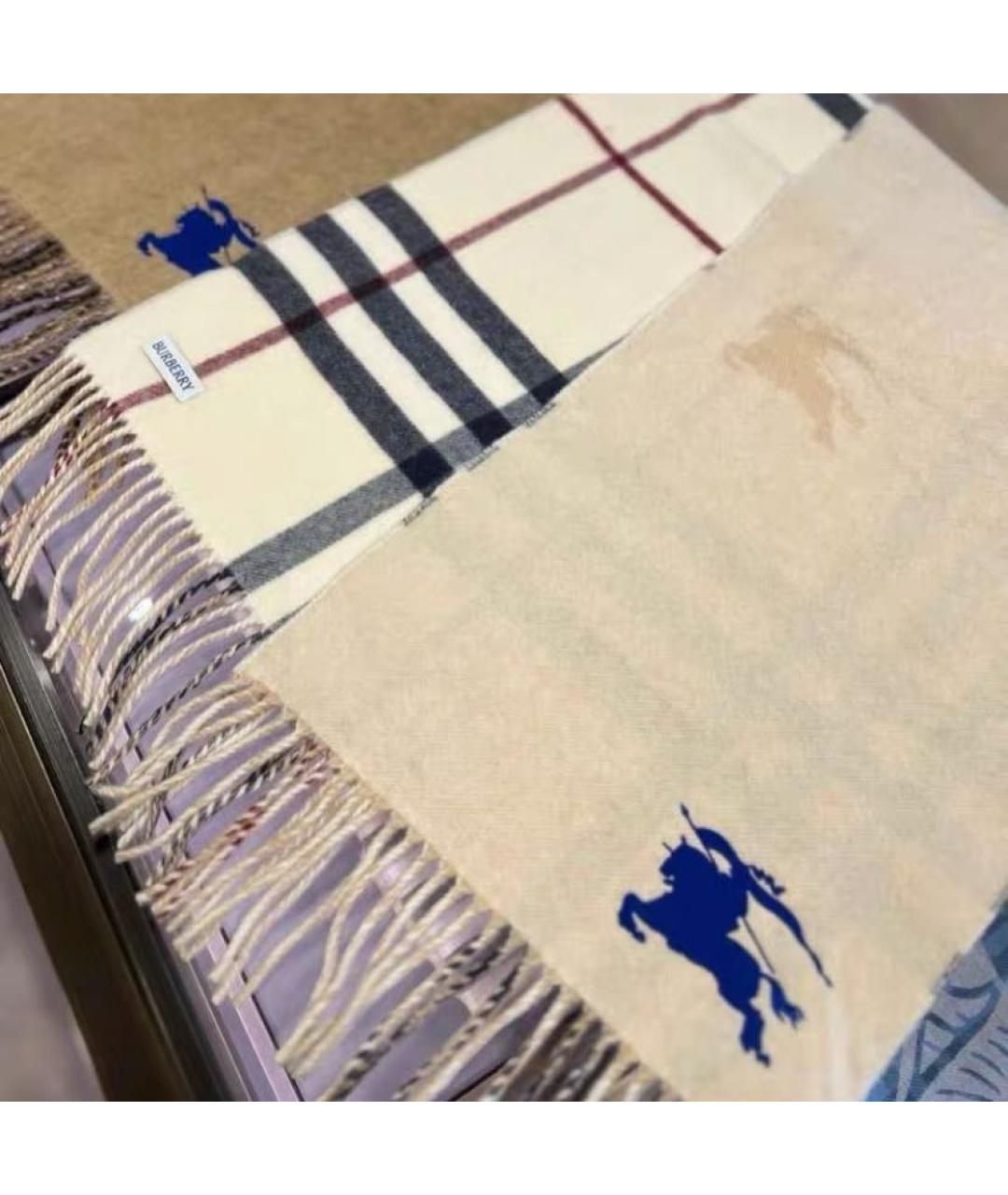 BURBERRY Бежевый шерстяной шарф, фото 2