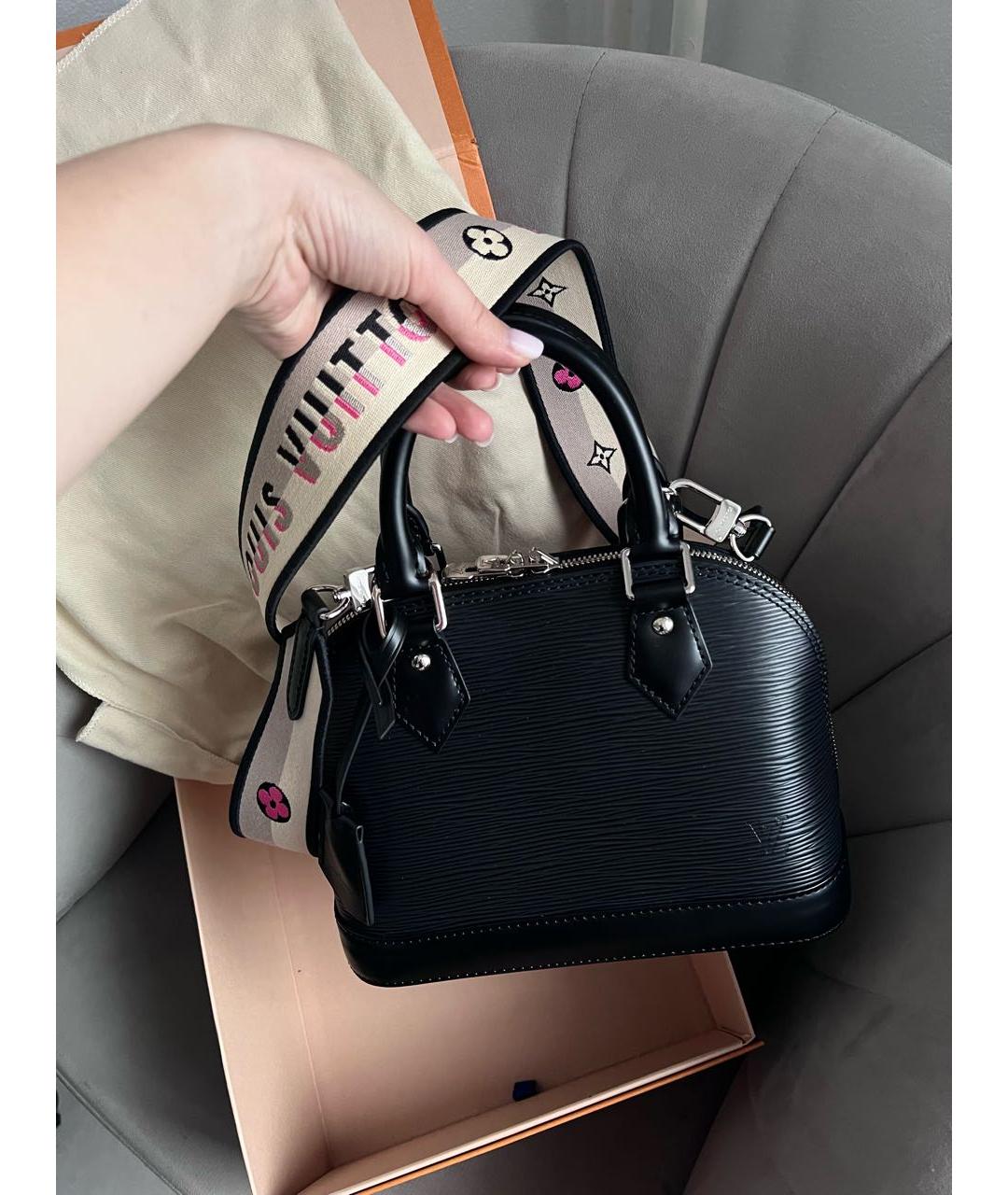 LOUIS VUITTON Черная кожаная сумка через плечо, фото 9