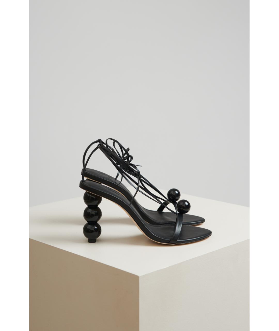 CULT GAIA Черные кожаные босоножки, фото 2
