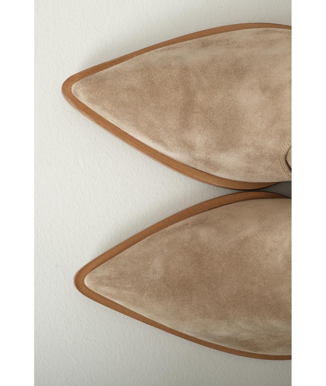 GIANVITO ROSSI Бежевые замшевые сапоги, фото 3