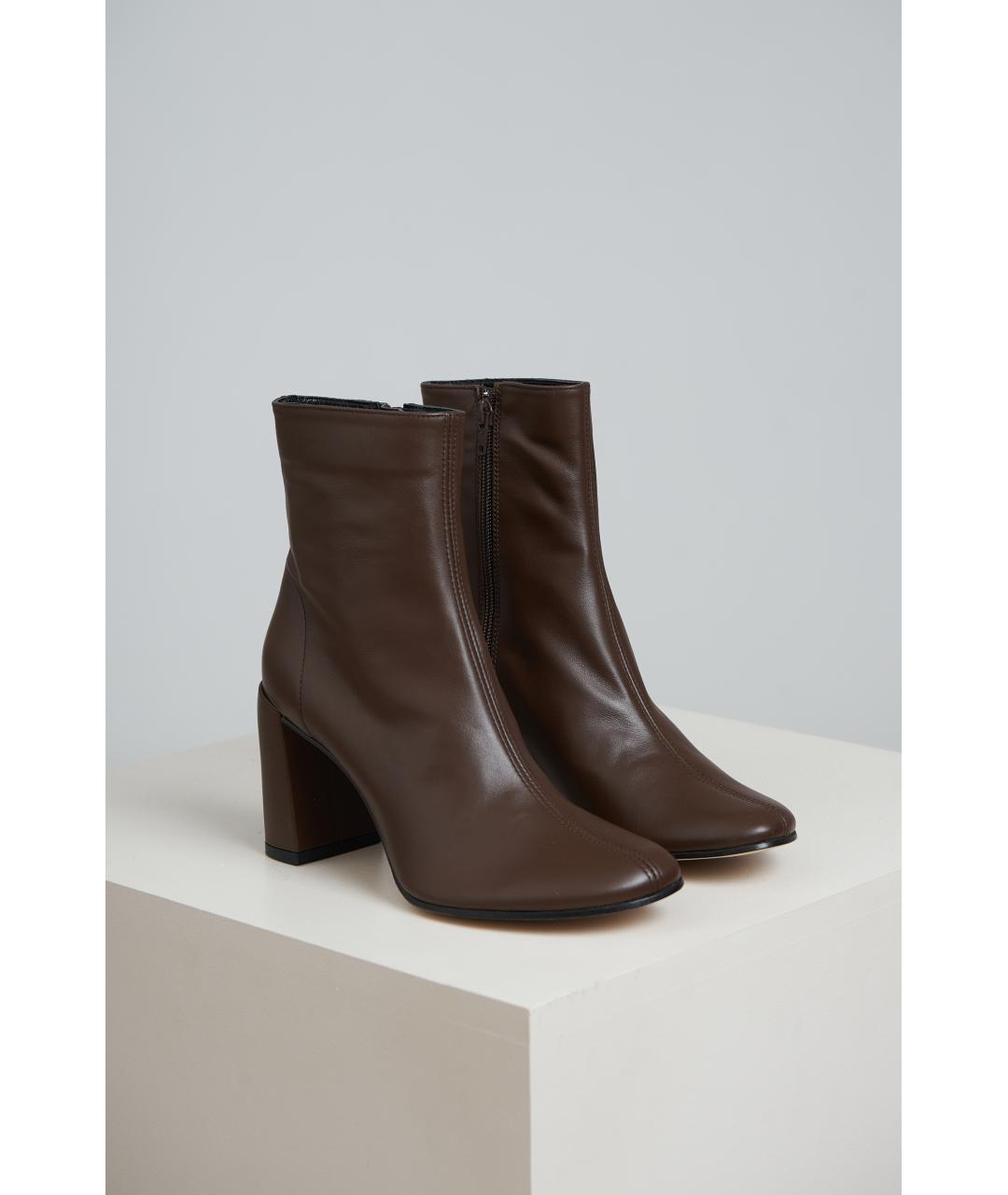BY FAR Коричневые кожаные ботильоны, фото 6