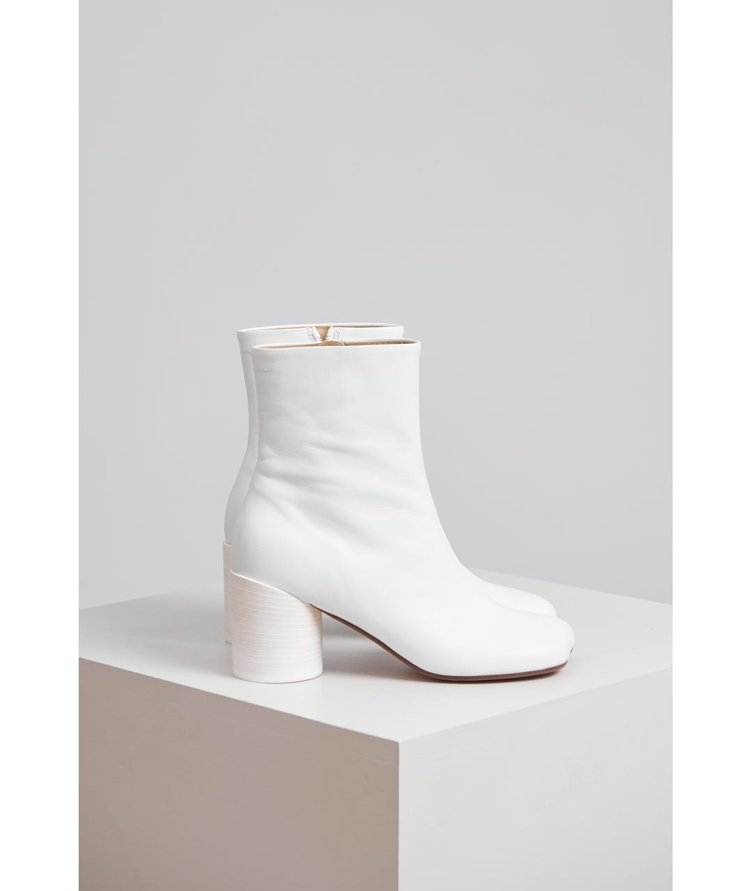 MM6 MAISON MARGIELA Белые кожаные ботильоны, фото 2
