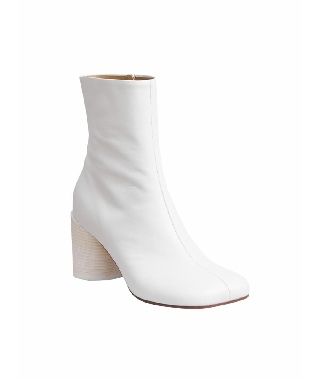 MM6 MAISON MARGIELA Белые кожаные ботильоны, фото 1