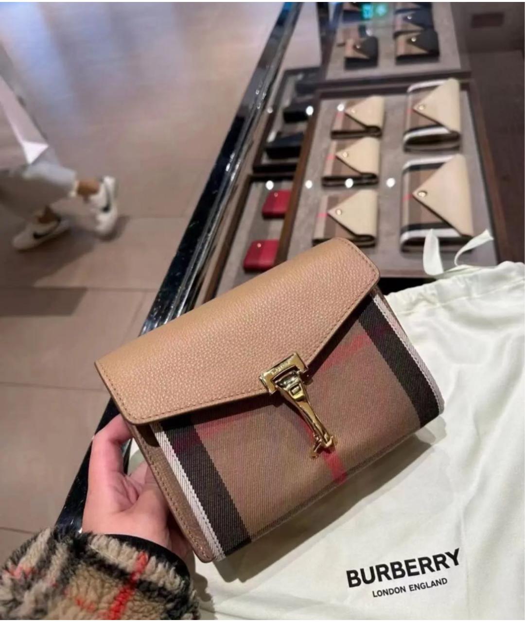 BURBERRY Бежевая сумка через плечо, фото 8