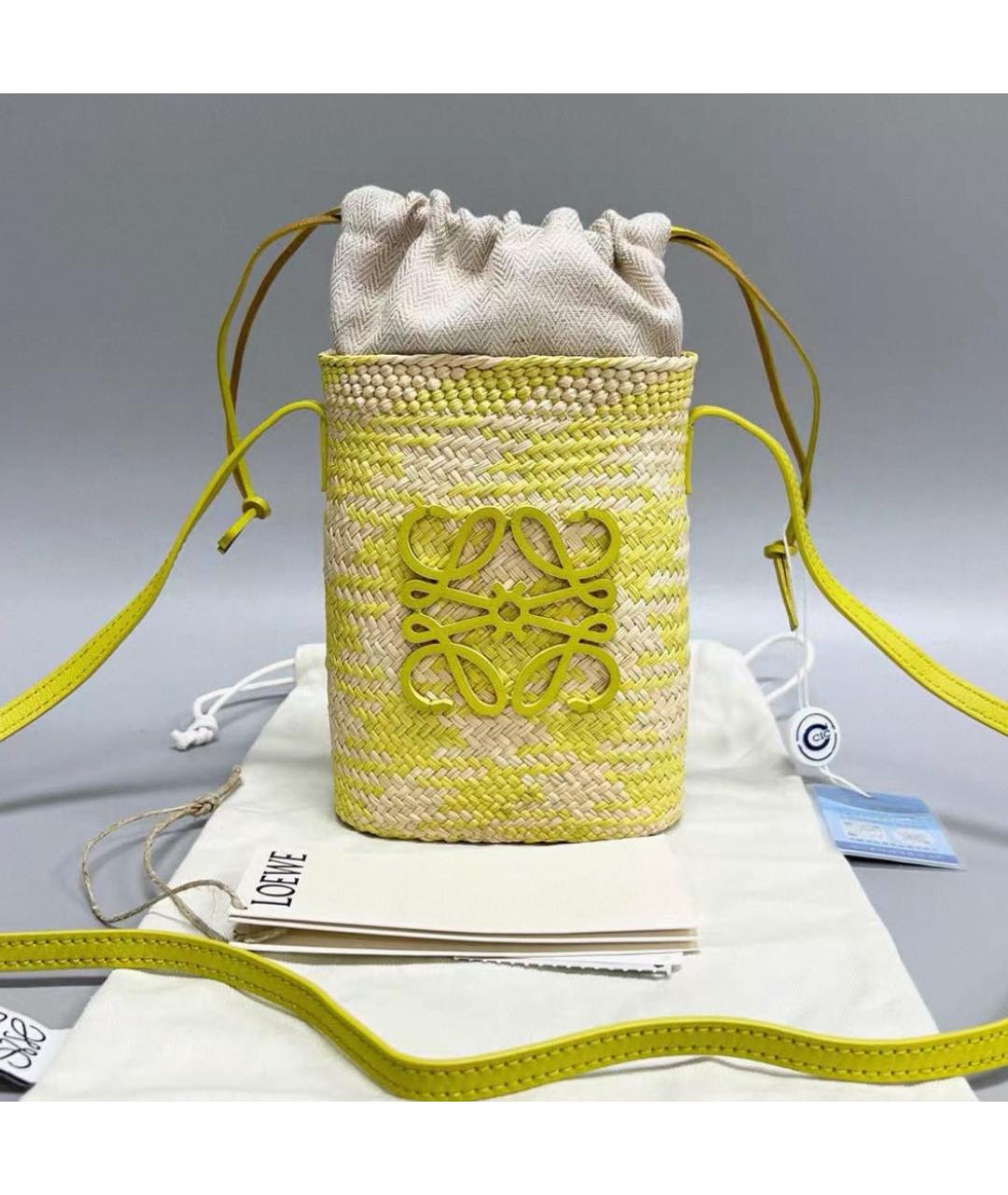 LOEWE Желтая пелетеная сумка через плечо, фото 2