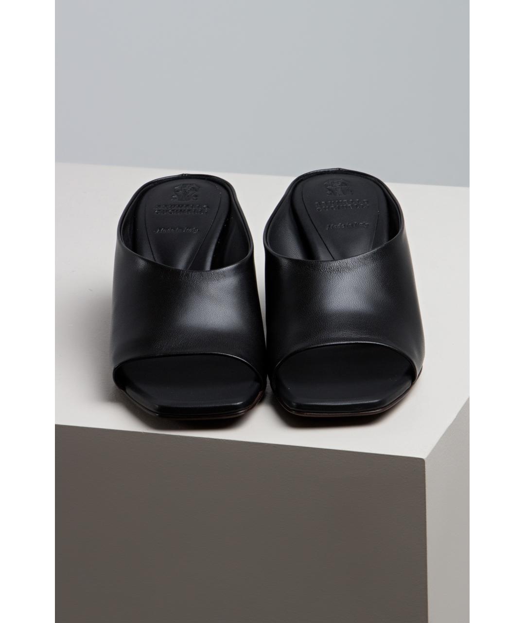 BRUNELLO CUCINELLI Черные кожаные босоножки, фото 2