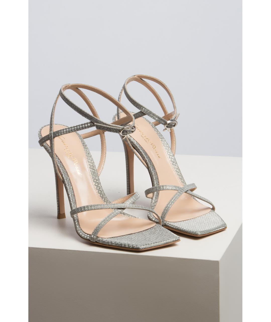 GIANVITO ROSSI Серебряные кожаные босоножки, фото 5