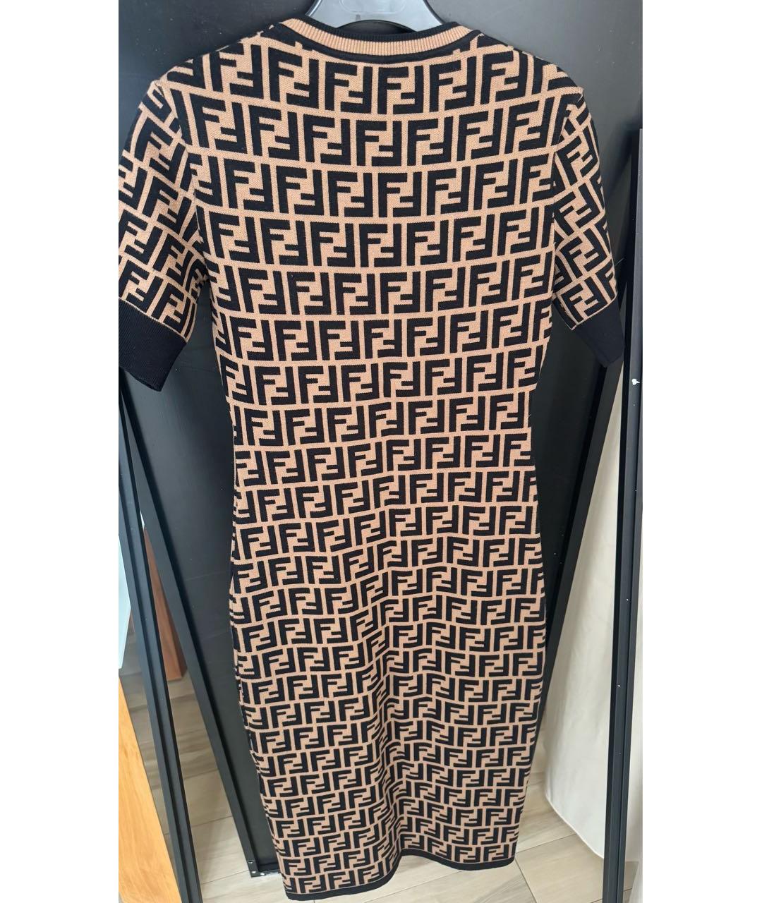 FENDI Бежевое вискозное повседневное платье, фото 2