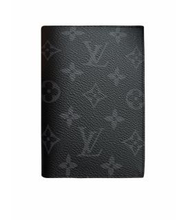 LOUIS VUITTON Обложка/футляр