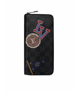 LOUIS VUITTON Кошелек