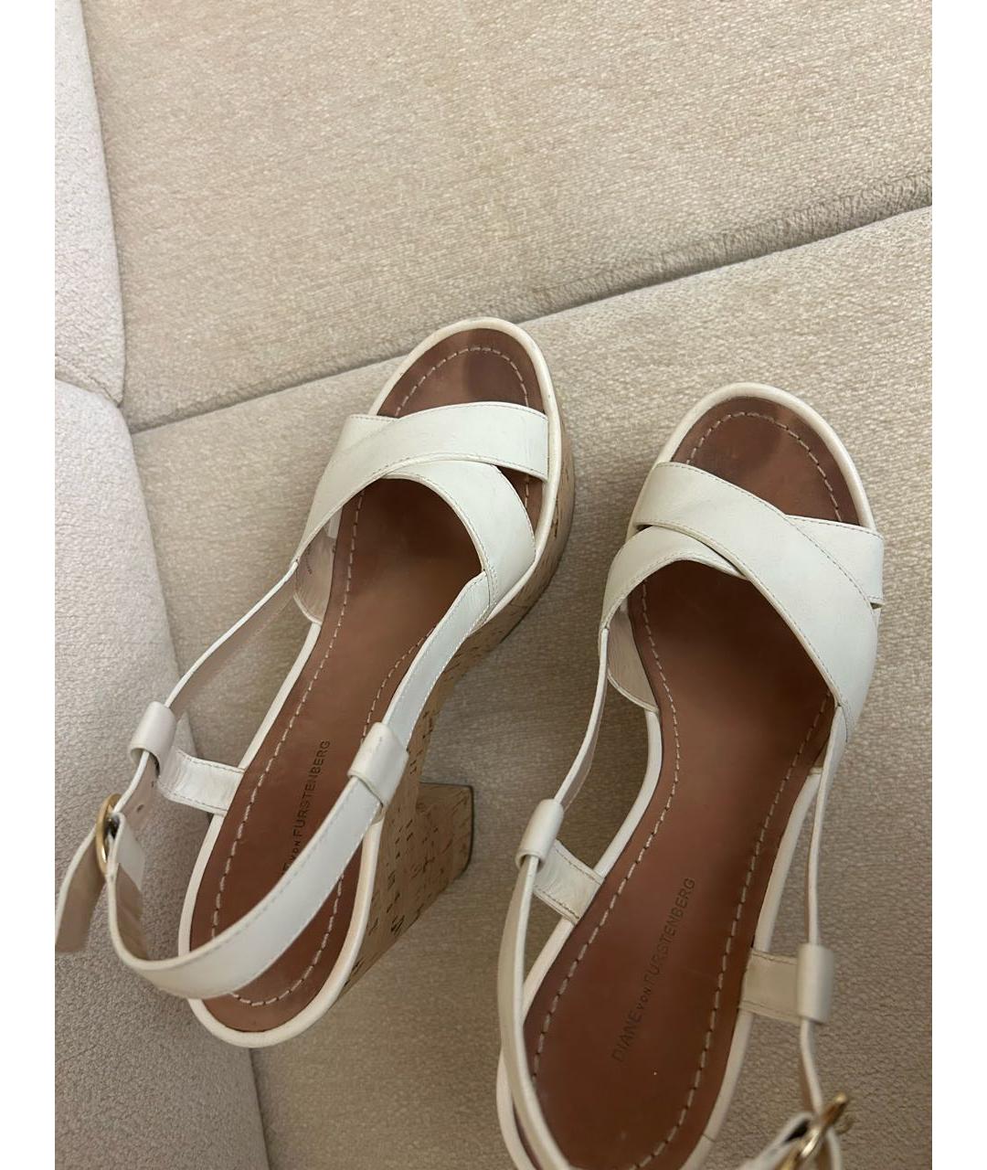 DIANE VON FURSTENBERG Белые кожаные босоножки, фото 3