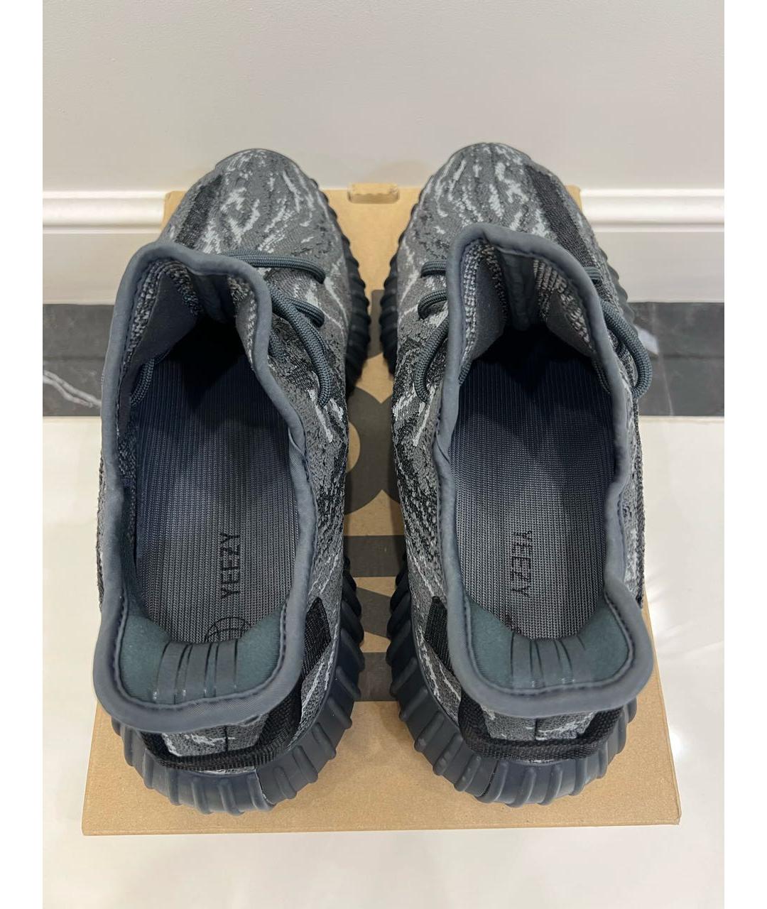 ADIDAS YEEZY Черные текстильные низкие кроссовки / кеды, фото 2
