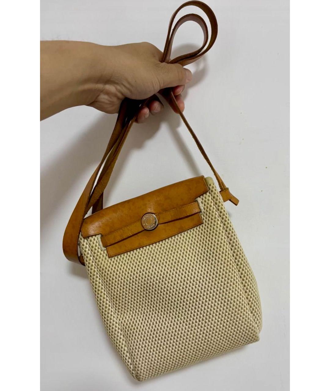 HERMES Бежевая пелетеная сумка через плечо, фото 2