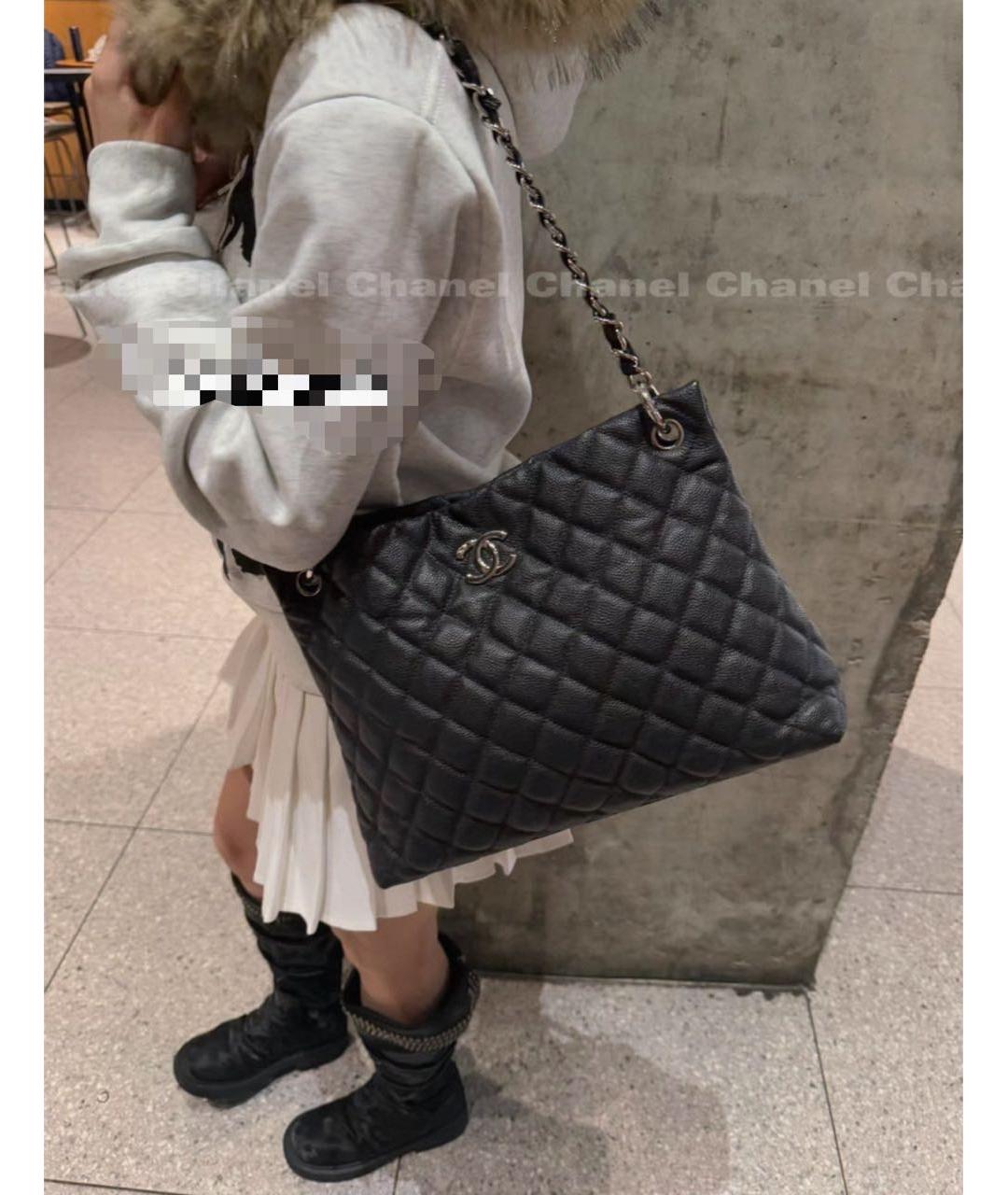 CHANEL Черная кожаная сумка тоут, фото 2