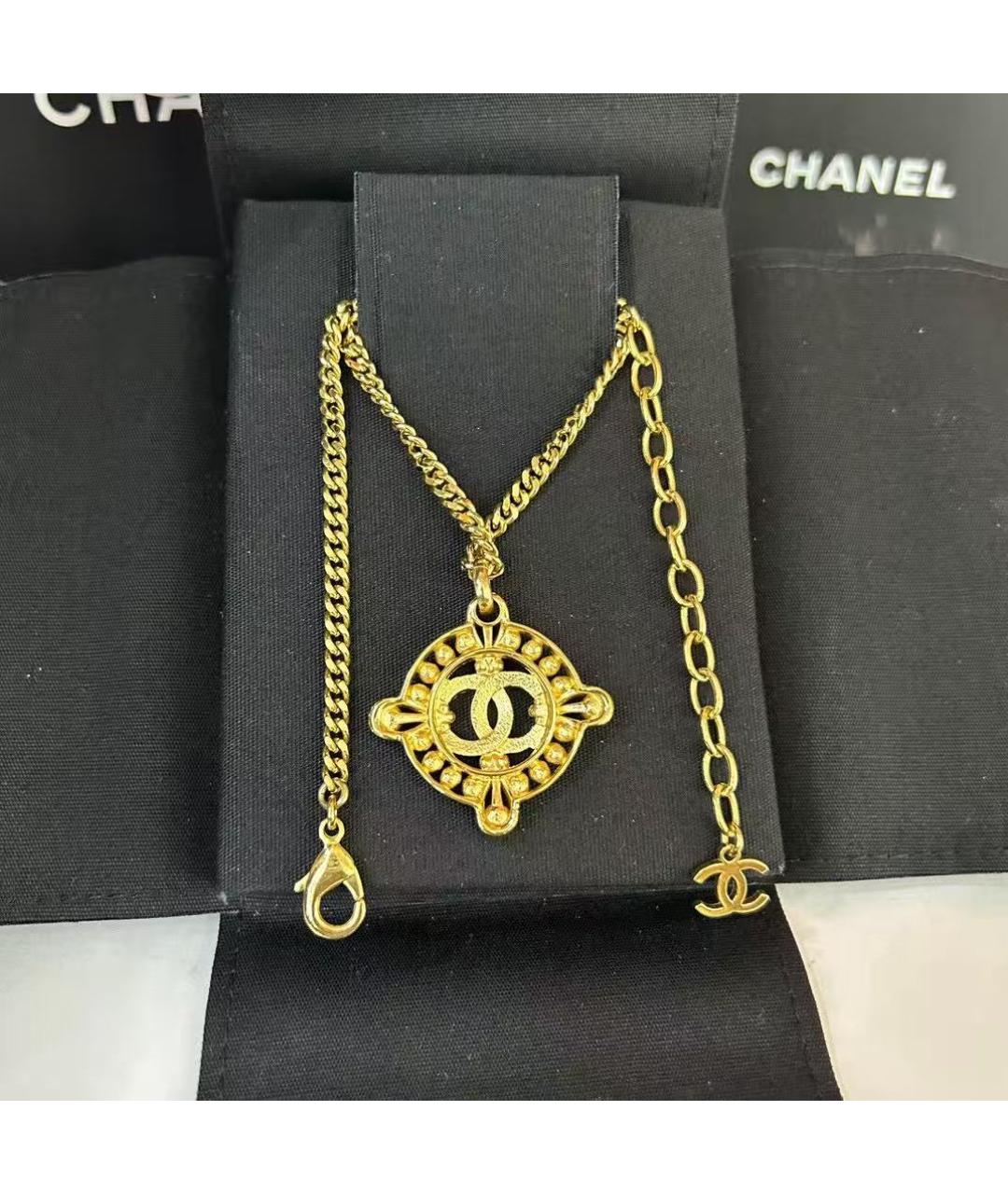 CHANEL Золотая металлическая подвеска, фото 3