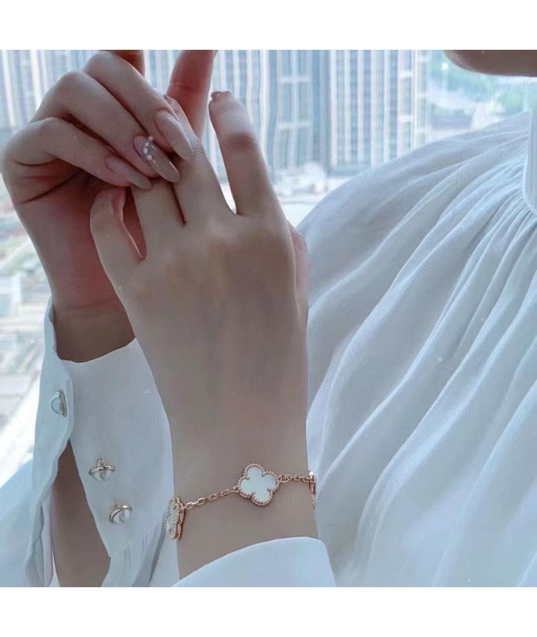 VAN CLEEF & ARPELS Золотые запонки из желтого золота, фото 5