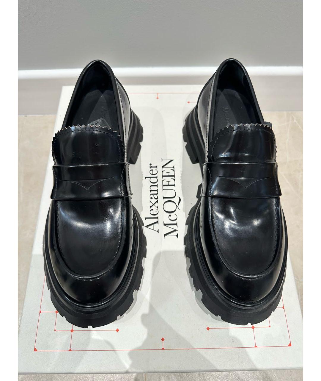 ALEXANDER MCQUEEN Черные брогги и оксфорды из лакированной кожи, фото 2