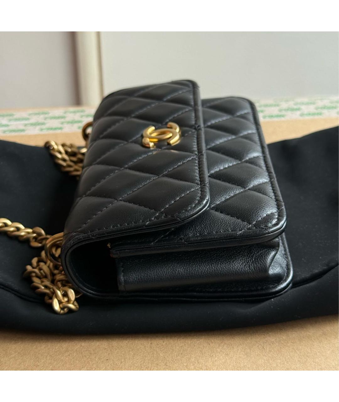 CHANEL Черная кожаная сумка через плечо, фото 4