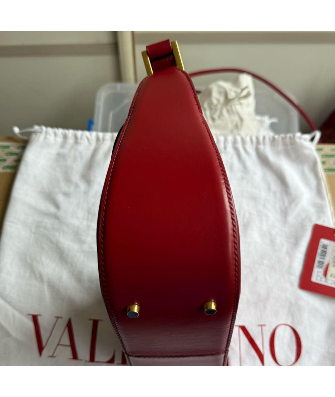 VALENTINO Бордовая кожаная сумка через плечо, фото 6