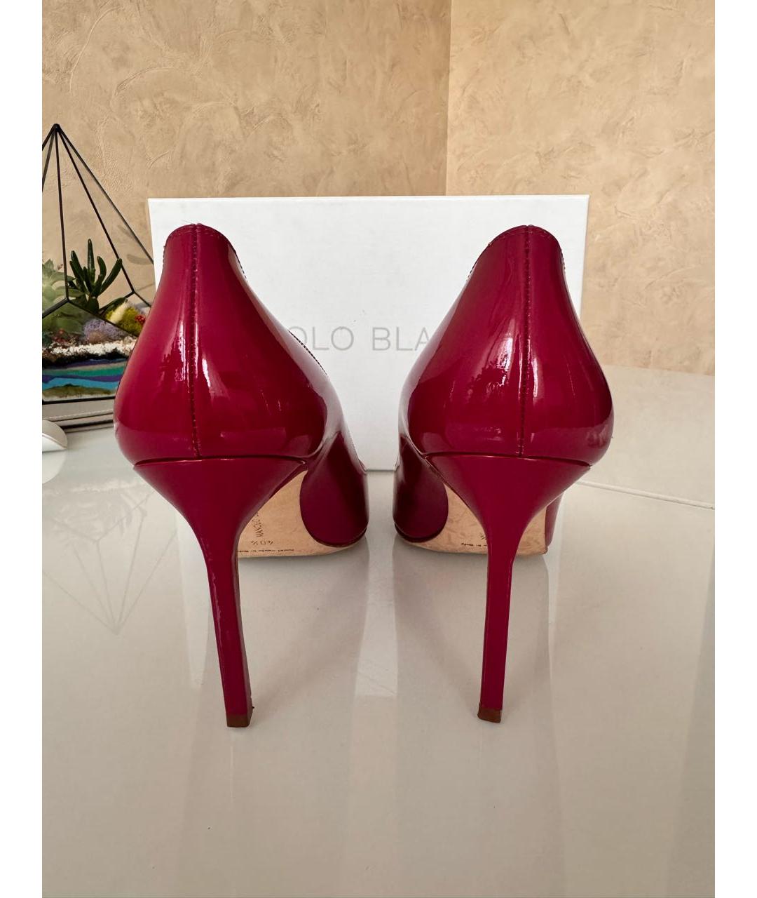 MANOLO BLAHNIK Фуксия туфли из лакированной кожи, фото 5
